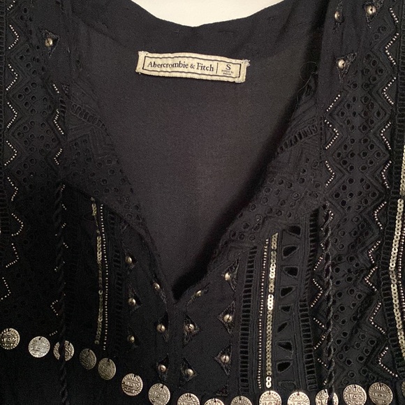 Abercrombie & Fitch Top - Picture 2 of 3